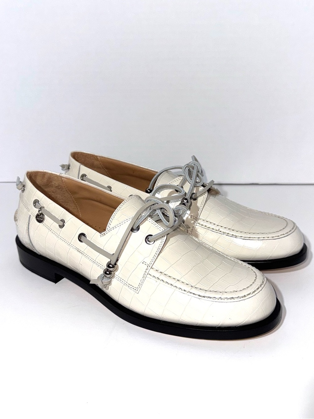 Labucq Nelson White Loafers